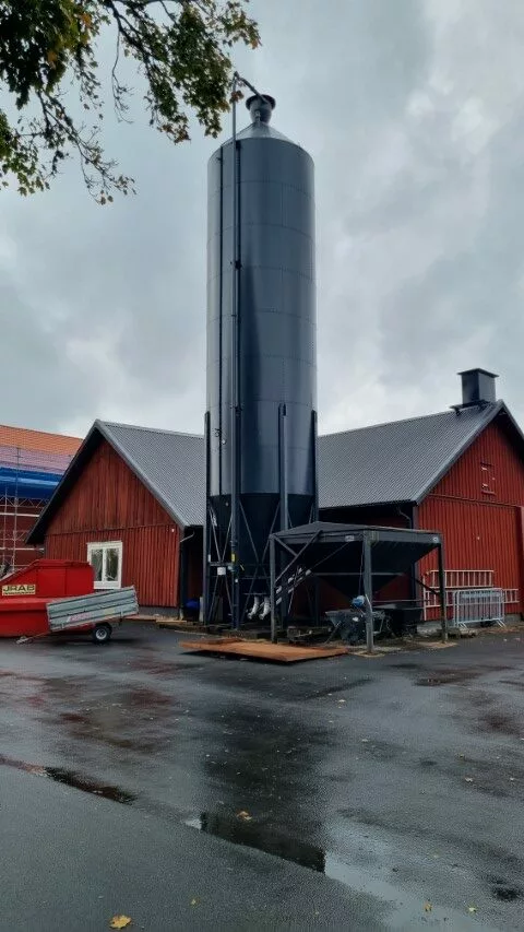 Målning av silo