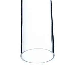 Utloppsrör transparent